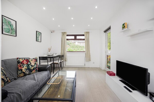 Living area - Verv London Stratford (London)