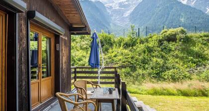 Rustic chalet with garden in Chamonix