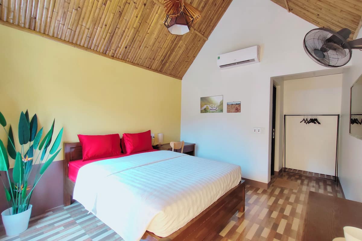 Deluxe Bungalow | 1 bedroom, premium bedding, minibar, individually furnished