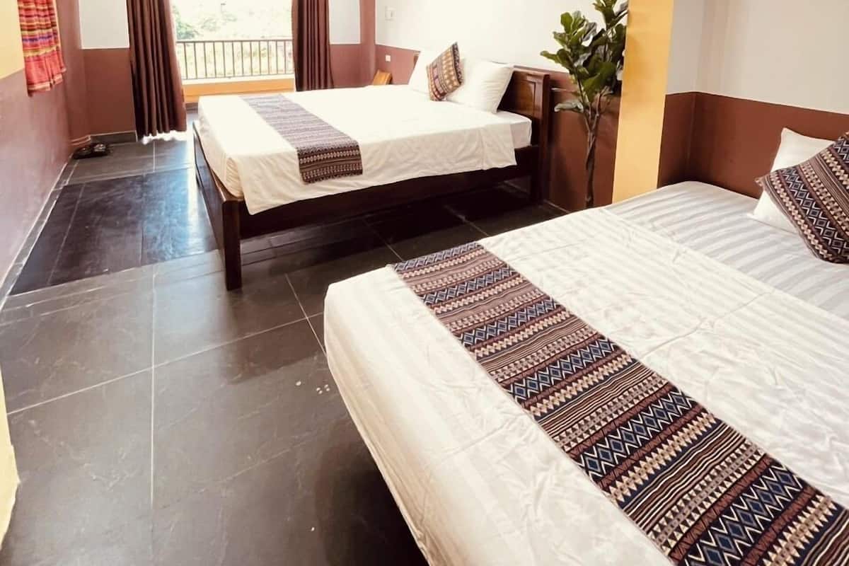 1 bedroom, premium bedding, minibar, individually furnished