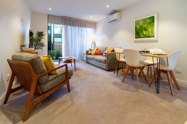 تلفزيون ذكي