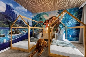 5 Schlafzimmer, Reisekinderbett, WLAN, Bettwäsche
