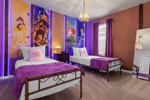 7 Schlafzimmer, Bügeleisen/Bügelbrett, kostenloses WLAN, Bettwäsche