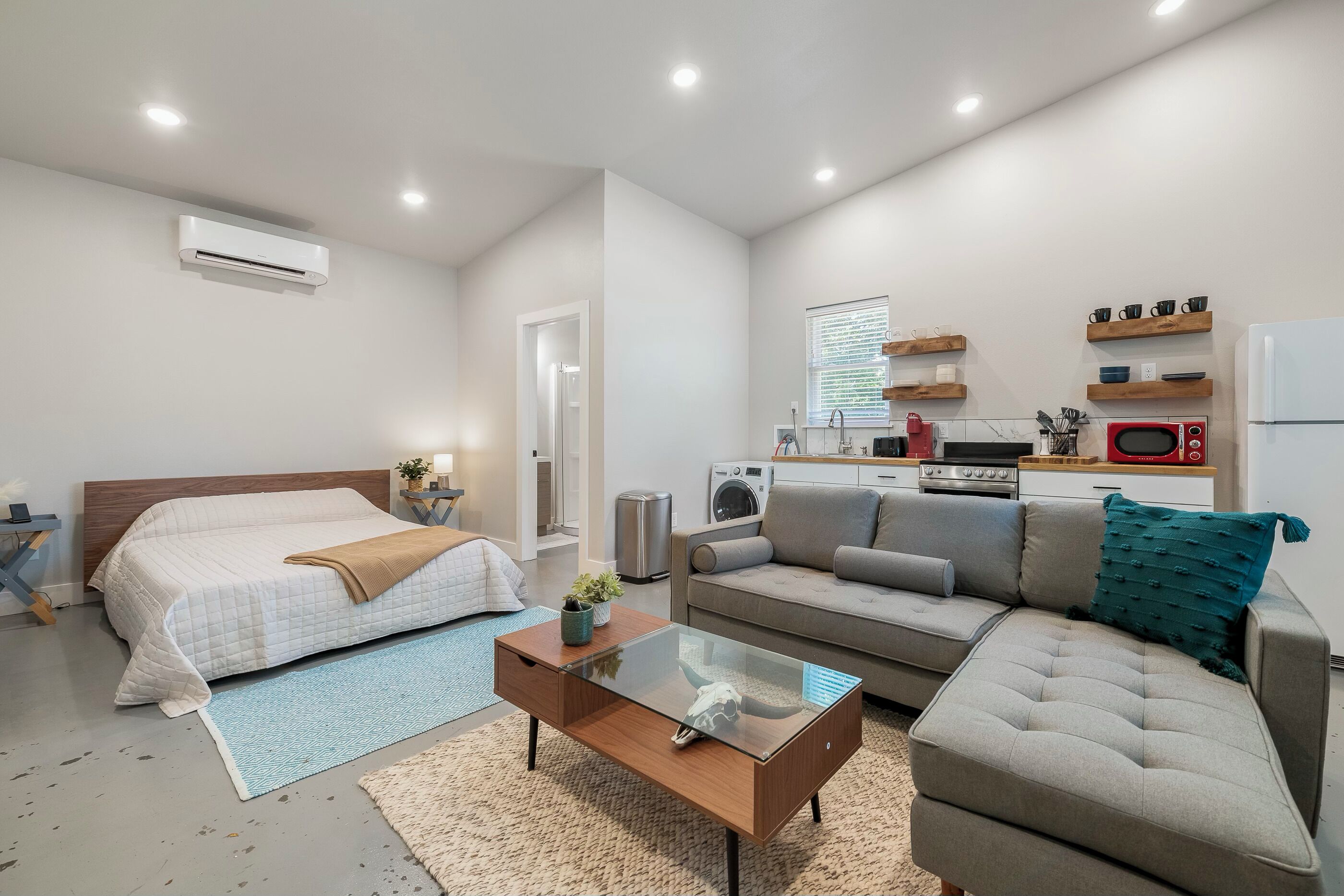 4 bedrooms, free WiFi