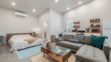 4 bedrooms, free WiFi