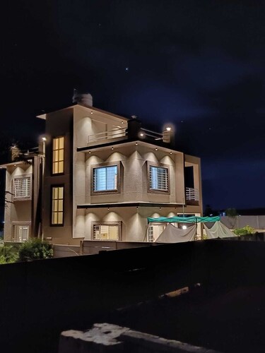 The luxurious countryside resort Villa Just 40km away from Pune. 