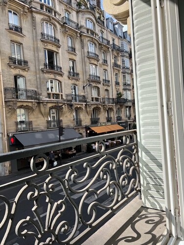 Appartement Sèvres Babylone plein coeur de la Rive Gauche, Paris 6/7