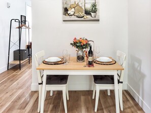 تناول الطعام