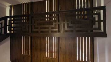 Bed in 6-Bed Mixed Dormitory Room | Free WiFi, bed sheets