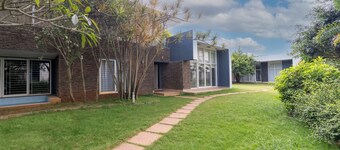 Treebo Midvalley Residence