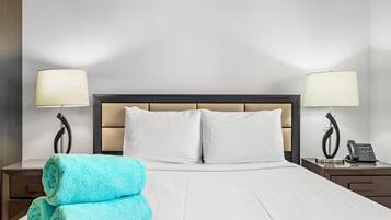 Apartment, 1 King Bed with Sofa bed, Pool View | 1 bedroom, free WiFi, bed sheets