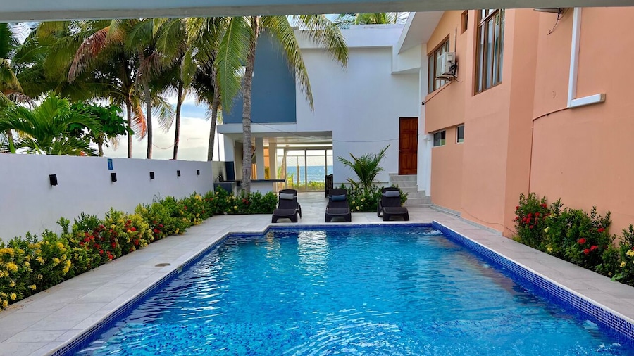 Sofy House