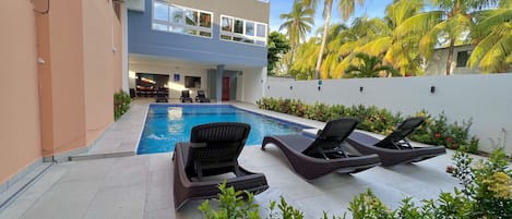 Vila | Kolam renang | Kolam renang outdoor