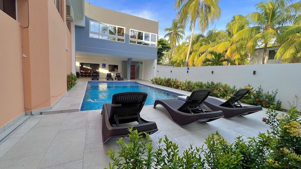 Villa | Pool | Außenpool