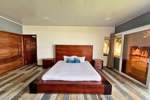 Villa | 5 Schlafzimmer, Bügeleisen/Bügelbrett, kostenloses WLAN, Bettwäsche