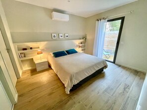 3 bedrooms, iron/ironing board, free WiFi, bed sheets - The Pinewood 350m from the beach (Les Sables-d´Olonne)