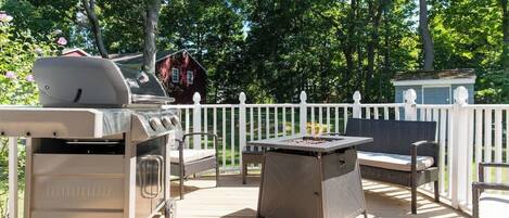 屋外ダイニングエリア