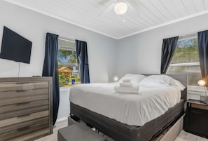 2 bedrooms, iron/ironing board, WiFi, bed sheets