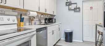 Extended-Stay 2BR Near TigerTown & LRMC