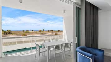 Suite Confort, 2 chambres, vue ocĂ©an | Vue sur la plage/lâocĂ©an