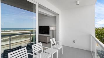 Suite Classique, 2 chambres, vue océan | Terrasse/Patio