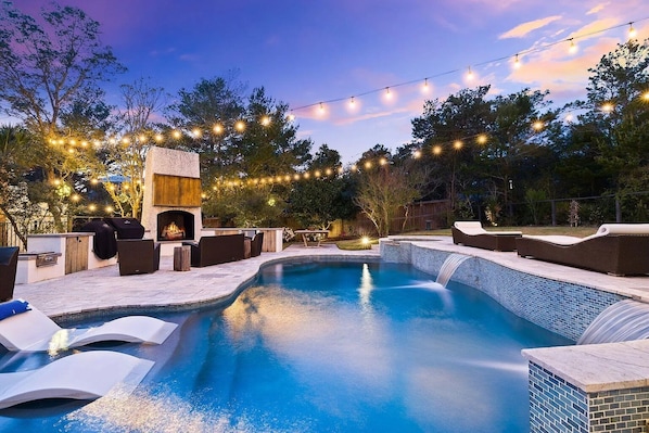 Outdoor pool, a heated pool