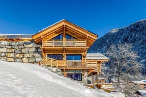 Exterior - Chalet Grand Duc - Five Bedroom Chalet, Sleeps 12 (Montriond)