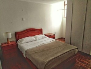 1 Schlafzimmer, Schreibtisch, kostenloses WLAN, Bettwäsche