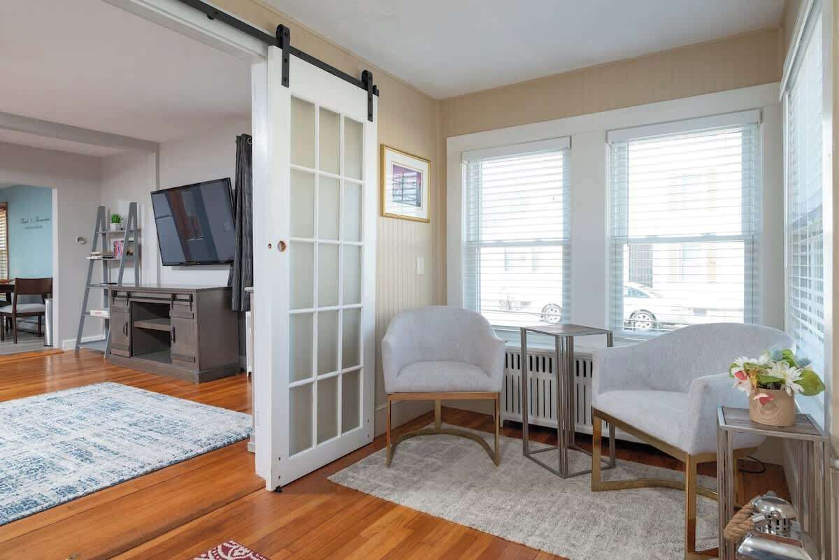 Télévision, espaces bureaux