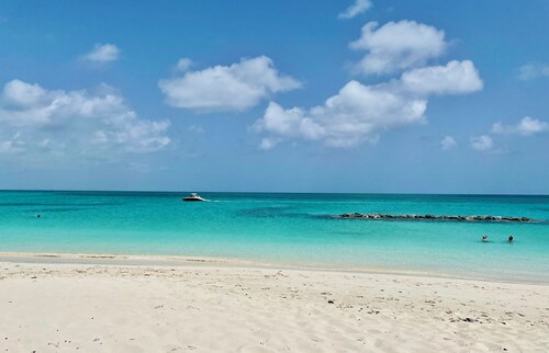 Grace's Condo in Leeward Settlement