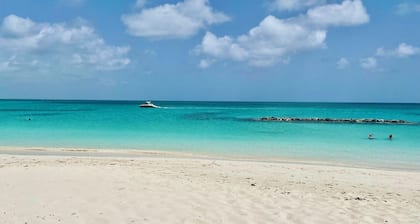 Grace's Condo in Leeward Settlement