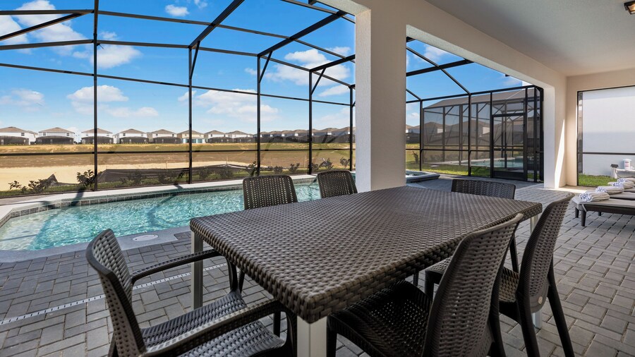 Mahalo Magical Mansion