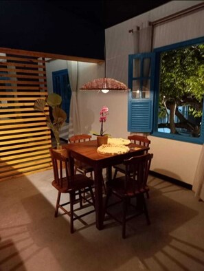 تناول الطعام