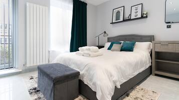 Suite Exécutive, 1 lit double, balcon | 1 chambre, draps en coton égyptien, literie de qualité supérieure