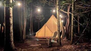 Enceinte de lâhĂ©bergement