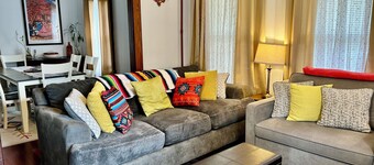 Cozy First Floor Apartment. Located in a quiet neighborhood.