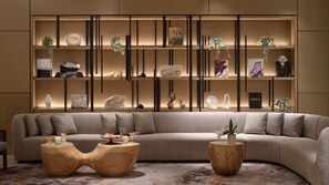 Se sirven desayunos, almuerzos, cenas y cocina americana