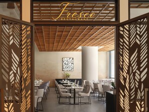 Se sirven desayunos, almuerzos, cenas y cocina americana