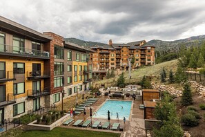 Outdoor pool - Lift by All Seasons Resort Lodging (Park City)