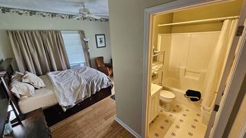 Departamento, 2 habitaciones, para no fumadores, vista al viñedo | Ropa de cama hipoalergénica y decoración personalizada