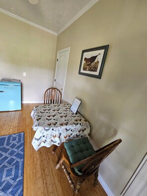 Suite | Restauration dans la chambre