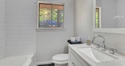 Mid Mod cottage