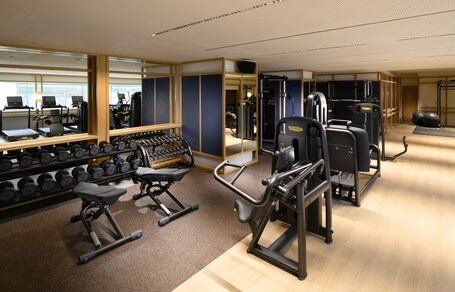 Conrad Singapore Orchard - Image 7