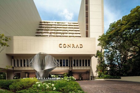 Conrad Singapore Orchard - Image 15