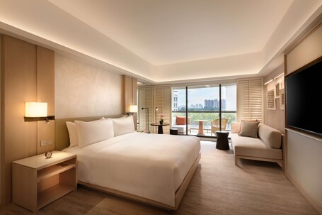 Conrad Singapore Orchard - Image 10
