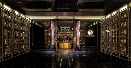 Conrad Singapore Orchard - Image 21