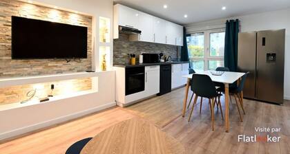 SUPERBE APPARTEMENT 5 CHAMBRES