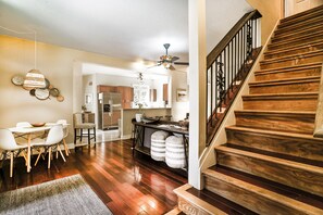 Interior - Natures Haven - bottom unit (Asheville)