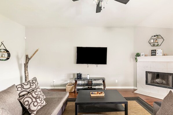 TV, fireplace, table tennis