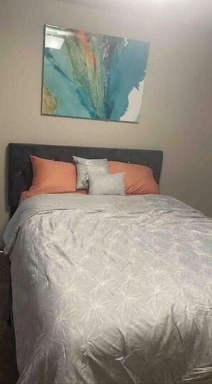 Room - Buckhead Hideaway! (Atlanta)